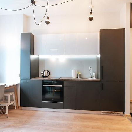 ריגה Central Comfort At Hanzas Residence, Stay Near Cafes, Bars, Museums & Esplanade מראה חיצוני תמונה