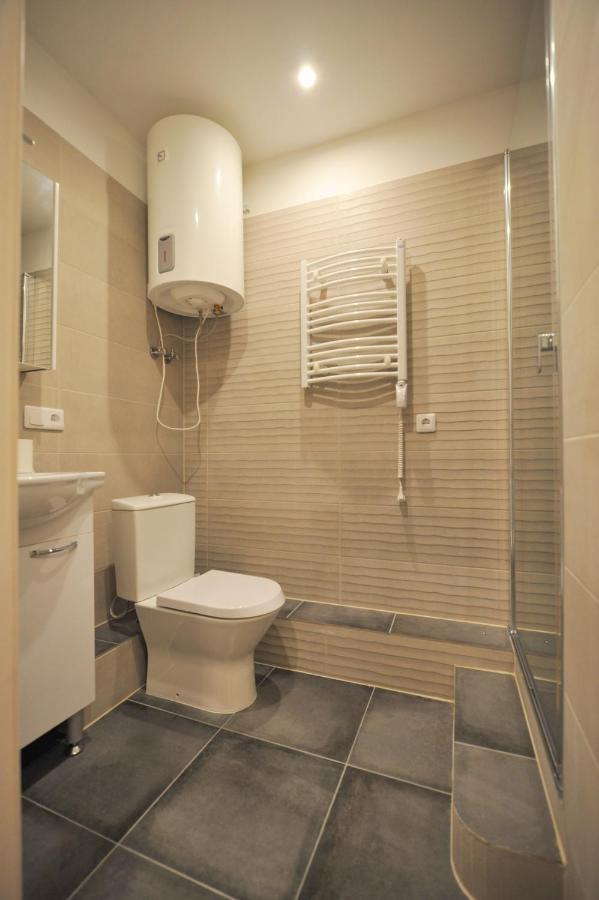 ריגה Central Comfort At Hanzas Residence, Stay Near Cafes, Bars, Museums & Esplanade מראה חיצוני תמונה