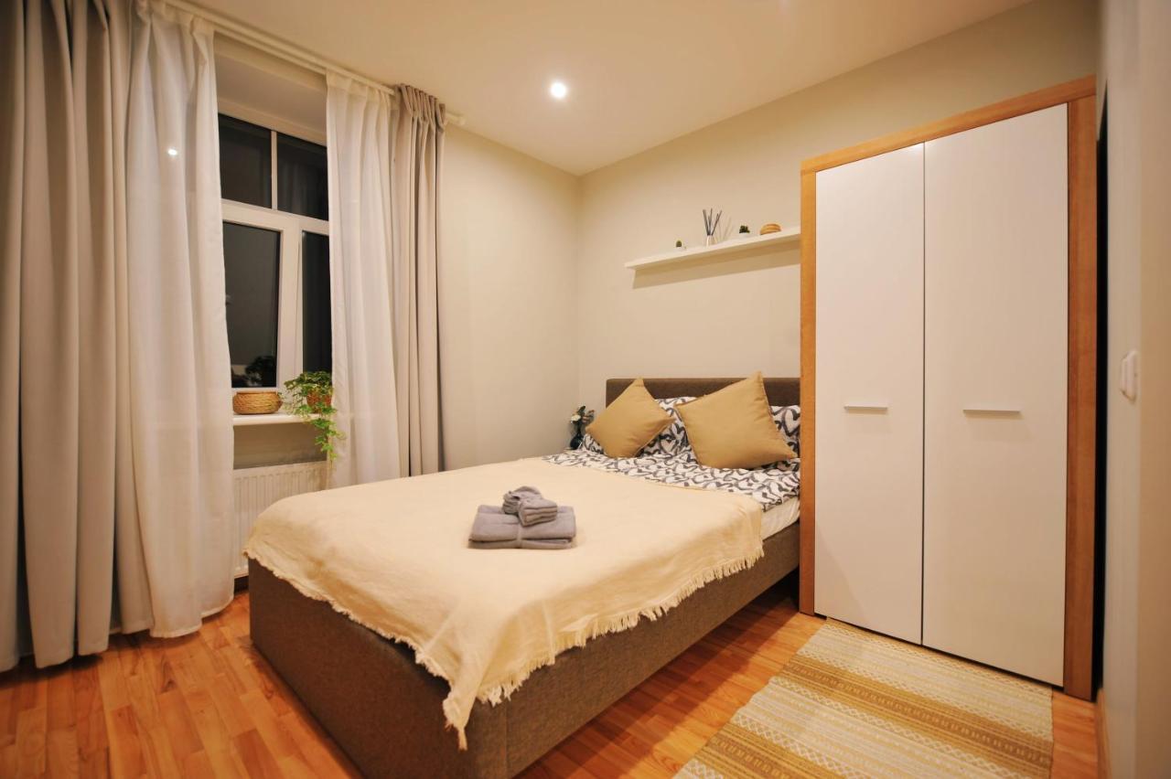ריגה Central Comfort At Hanzas Residence, Stay Near Cafes, Bars, Museums & Esplanade מראה חיצוני תמונה